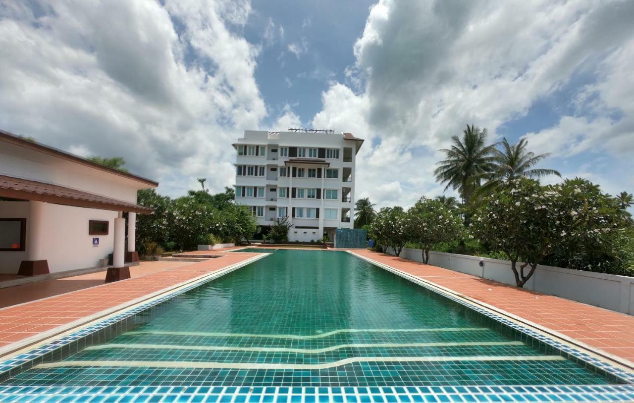 Khanom Sea Breeze Apartment Exterior foto